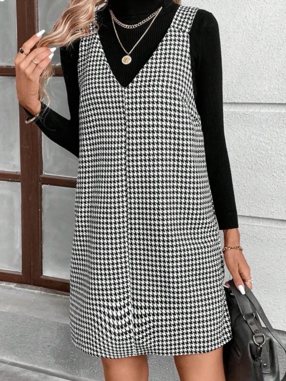 MONKI Mini Houndstooth Pinafore - Black & White